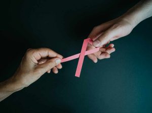 A medicina do cuidado, endocrinologia e o outubro rosa